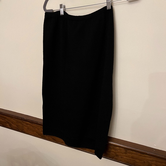 black santana knit midi skirt in size 10 - Picture 1 of 2